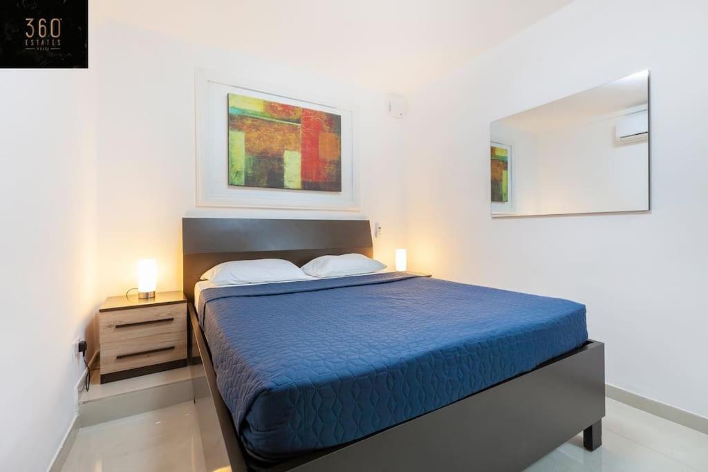 Comfy Apt With Terrace, 5 Mins To Sliema Ferries By 360 Estates Gzira Eksteriør billede